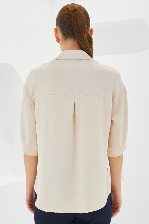 Merterium Kadın Krem Kısa Kol Oversize Keten Gömlek 20240