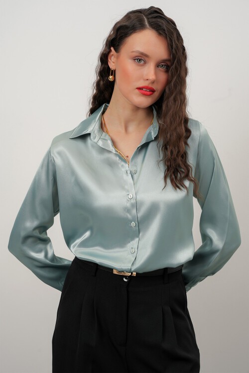 Merterium Kadın Saten Gömlek Geniş Beden Aralığı - Çağla