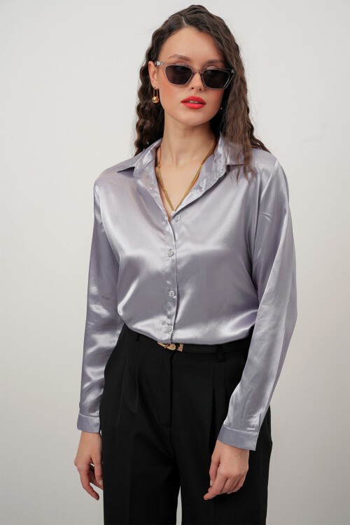 Merterium Kadın Saten Gömlek Geniş Beden Aralığı - Gri