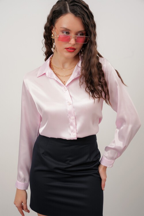 Merterium Kadın Saten Gömlek Geniş Beden Aralığı - Pembe