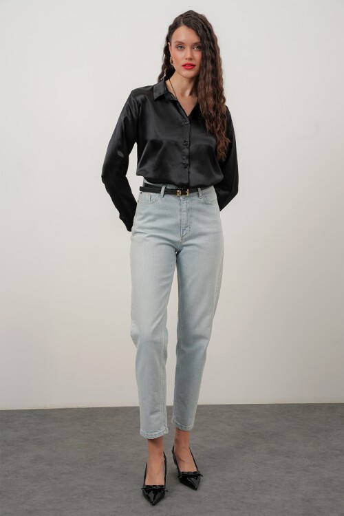 Merterium Kadın Saten Gömlek Geniş Beden Aralığı - Siyah