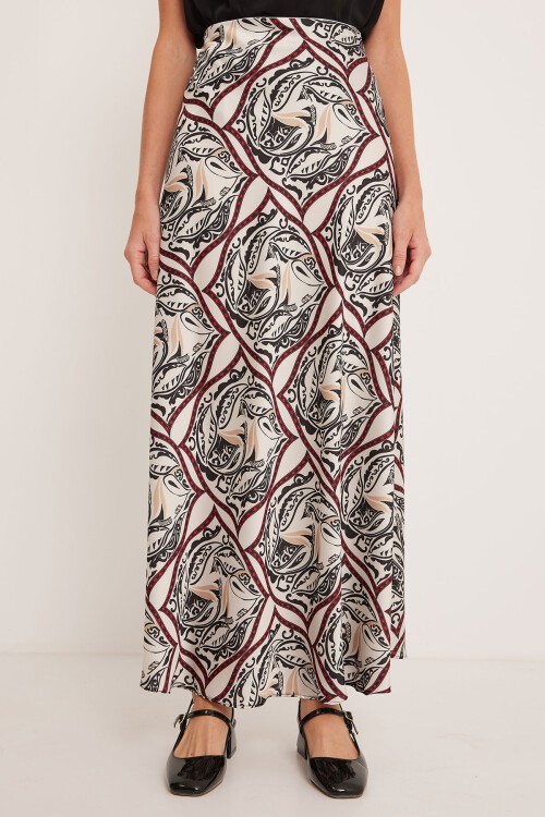 Merterium Kadın Siyah Bej Desenli Saten Etek 15877