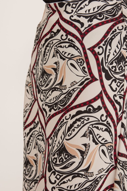 Merterium Kadın Siyah Bej Desenli Saten Etek 15877