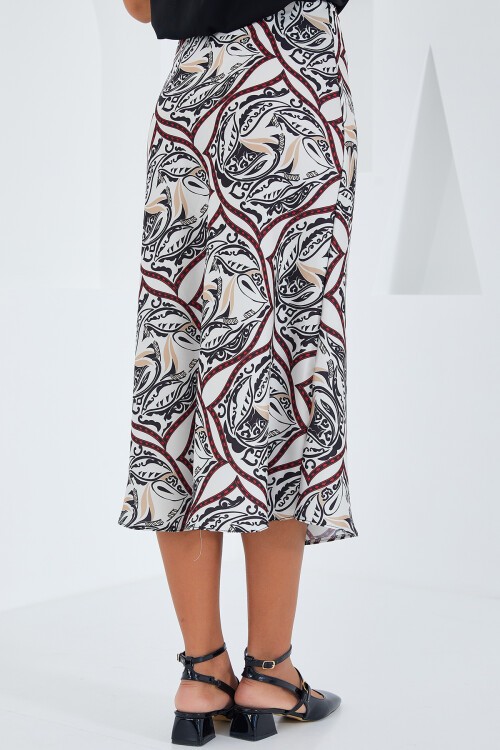 Merterium Kadın Siyah Kırmızı Desenli Saten Etek 15806