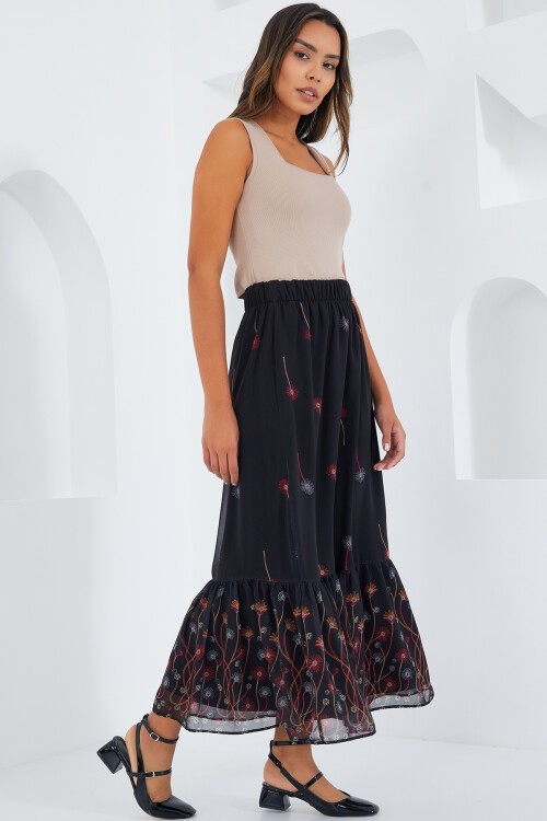 Merterium Kadın Siyah Turuncu Desenli Şifon Etek 8010