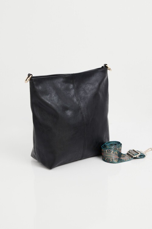 Merterium 010173 Suni Deri Omuz Çantası - Siyah