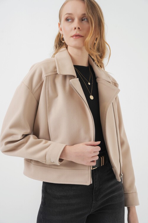 Merterium 0717 Kadın Kısa Kaşe Ceket - Taş