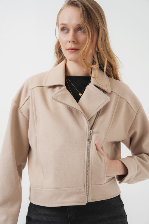 Merterium 0717 Kadın Kısa Kaşe Ceket - Taş