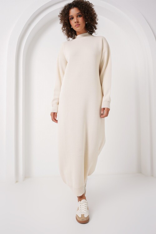 Merterium 15890 Uzun Triko Elbise - D.Krem