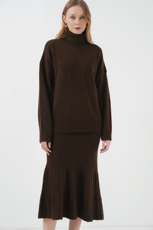 Merterium 15892 Kazak Etek Triko İkili Takım - Kahverengi