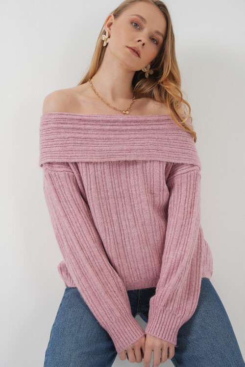 Merterium 15908 Kadın Açık Omuz Oversize Triko Kazak - Pudra