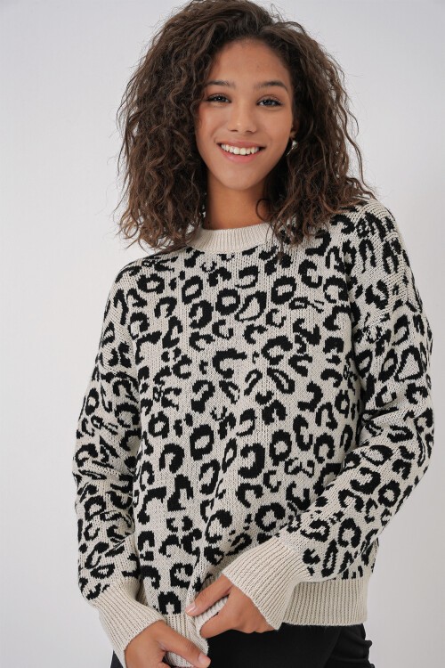 Merterium 15909 Kadın Desenli Oversize Triko Kazak - Ekru