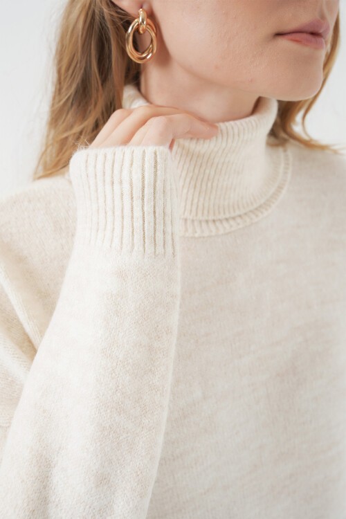 Merterium 15917 Kadın Balıkçı Yaka Oversize Triko Kazak - Ekru