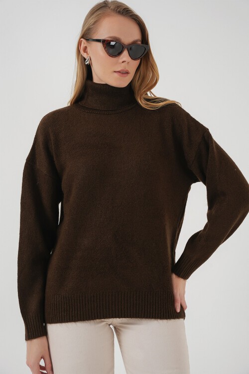 Merterium 15917 Kadın Balıkçı Yaka Oversize Triko Kazak - Kahverengi