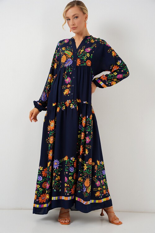 Merterium 2423 Otantik Desenli Tesettür Elbise - Düz Lacivert