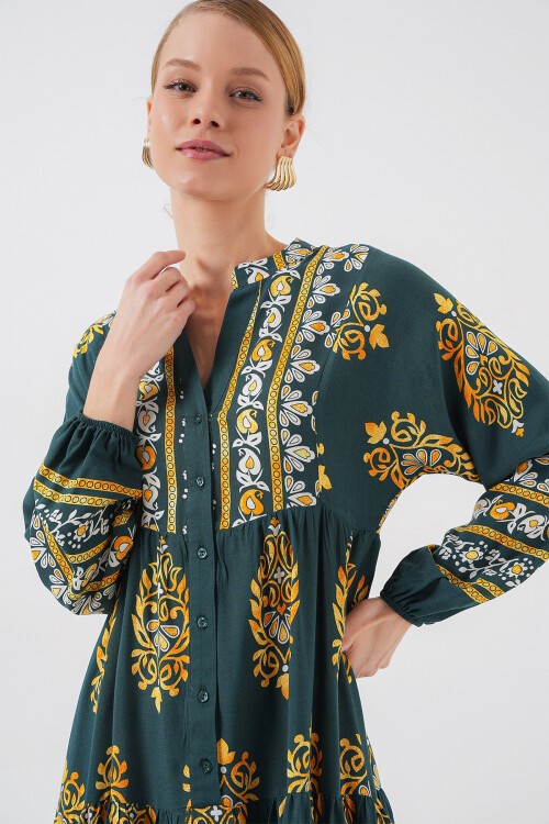 Merterium 2423 Otantik Desenli Tesettür Elbise - Yeşil 7