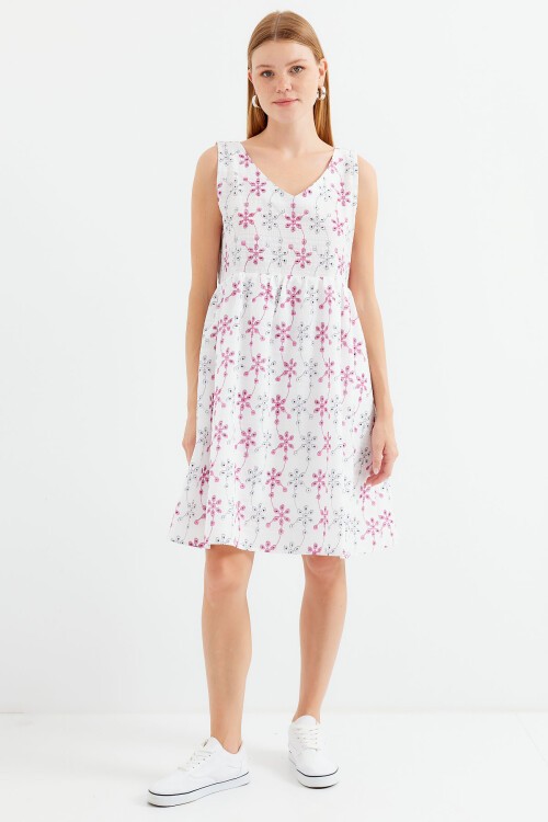 Merterium 2507 V Yaka Desenli Mini Elbise - Beyaz