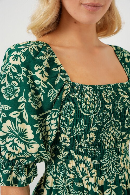 Merterium 2512 Desenli Yırtmaçlı Elbise - Zümrüt Yeşili