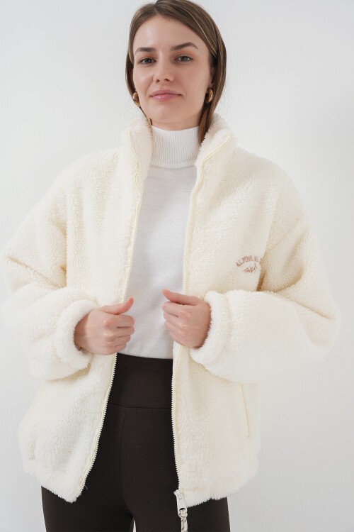 Merterium 5212 Kadın Oversize Peluş Ceket Mont - Ekru