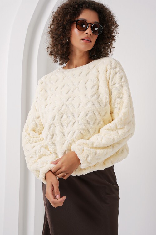 Merterium 55445 Peluş Kazak - Ekru