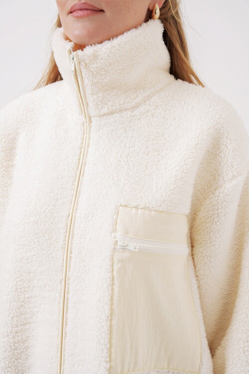 Merterium 55446 Fermuarlı Oversize Peluş Mont - Bej