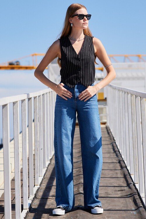 Merterium 6794 Çizgili Dokuma Yelek - Siyah