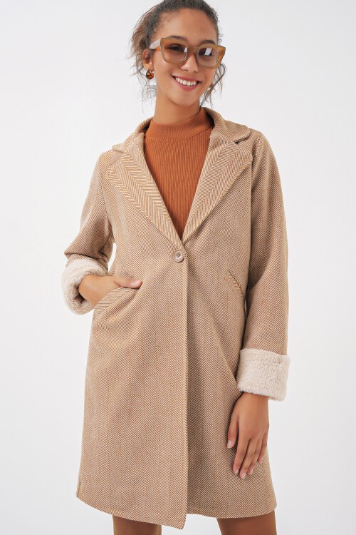 Merterium 9085 Balık Sırtı Kaşe Kaban - Camel