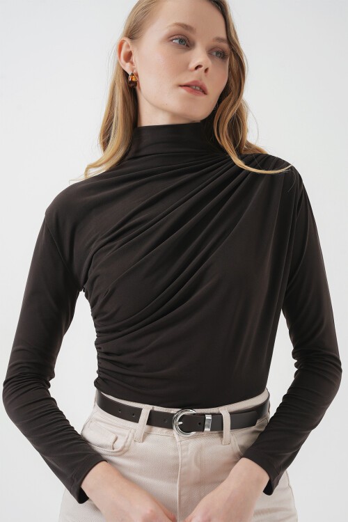 Merterium 925 Büzgü Detaylı Sandy Bluz - Kahverengi