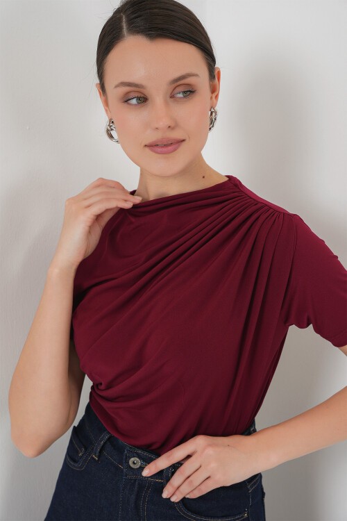 Merterium Büzgü Detaylı Kısa Kol Sandy Bluz 945 - Bordo