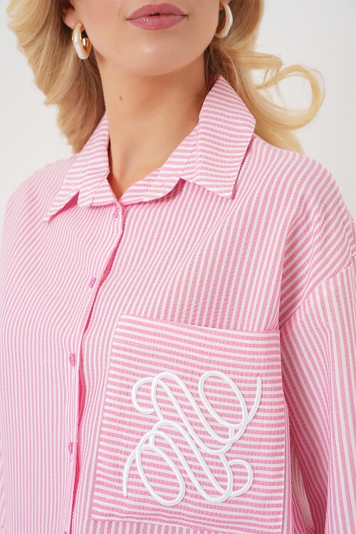 Merterium Kadın Tek Cep Nakışlı Gömlek 20328 - Pembe