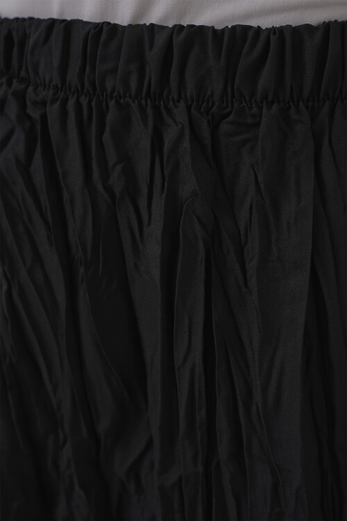 Merterium Kadın Uzun Kırışık Etek 8042 - Siyah