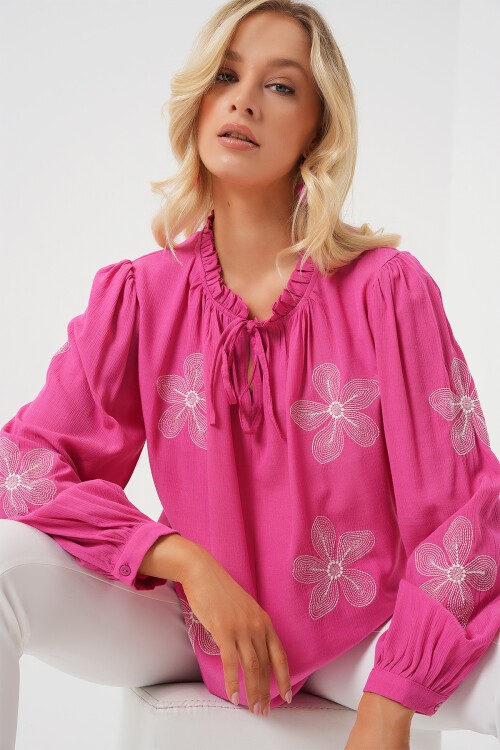 Merterium Kadın Uzun Kol Nakışlı Örme Bluz 951 - Pembe