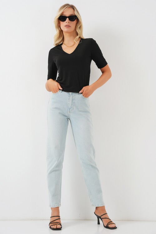 Merterium Kadın V Yaka Kısa Kol Basic Bluz 955 - Siyah