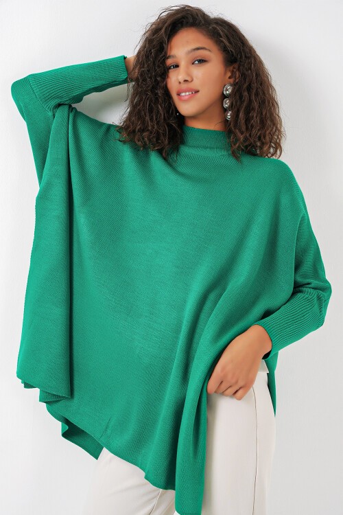 Merterium 15783 Yırtmaçlı Panço Kazak - Yeşil