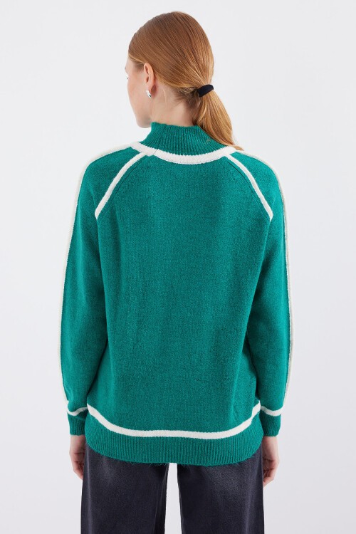 15879 Çizgili Oversize Triko Kazak - Zümrüt Yeşili