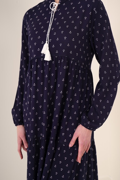 Merterium 1627 Yaka Bağcıklı Tesettür Elbise - Lacivert