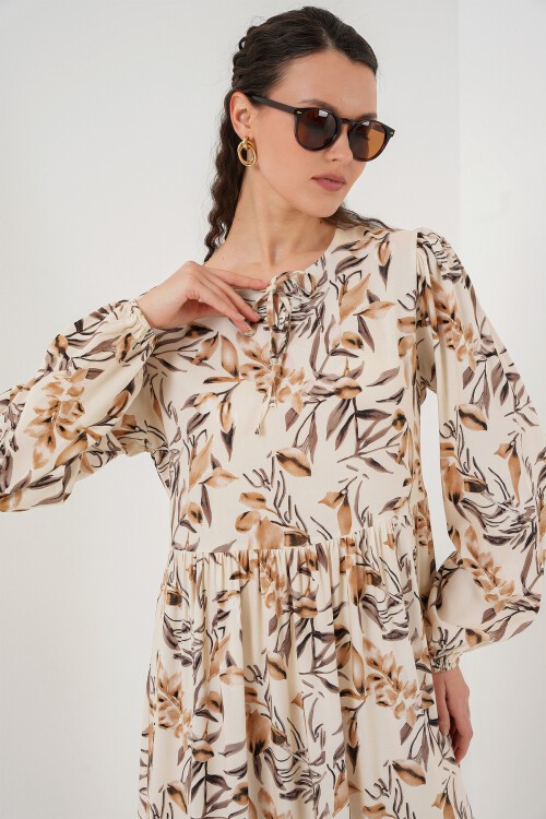 Merterium 1947 Desenli Uzun Elbise - Bej