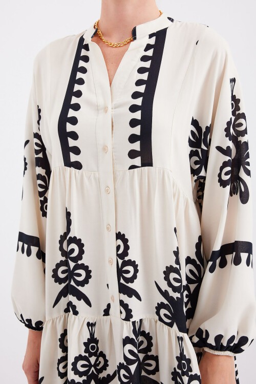 Merterium 2423 Otantik Desenli Tesettür Elbise - M. Krem