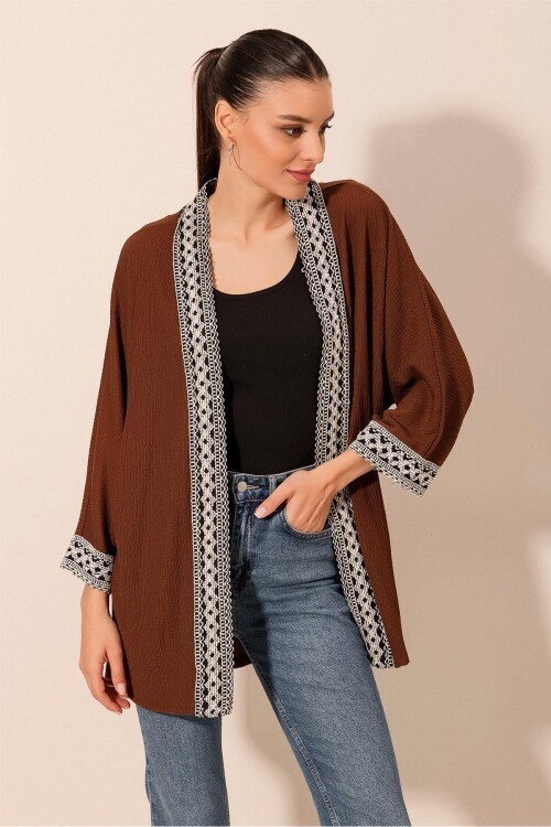 5866 Nakışlı Örme Kimono - Kahverengi