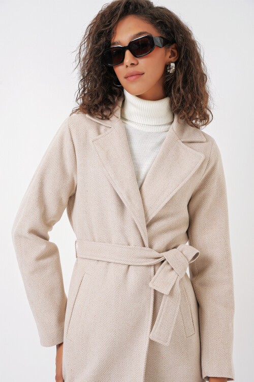 Merterium 9118 Kruvaze Yaka Kaşe Kaban - Krem