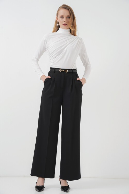 Merterium 925 Büzgü Detaylı Sandy Bluz - Beyaz