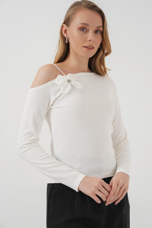 Merterium 927 Kayık Yaka Uzun Kol Bluz - Beyaz
