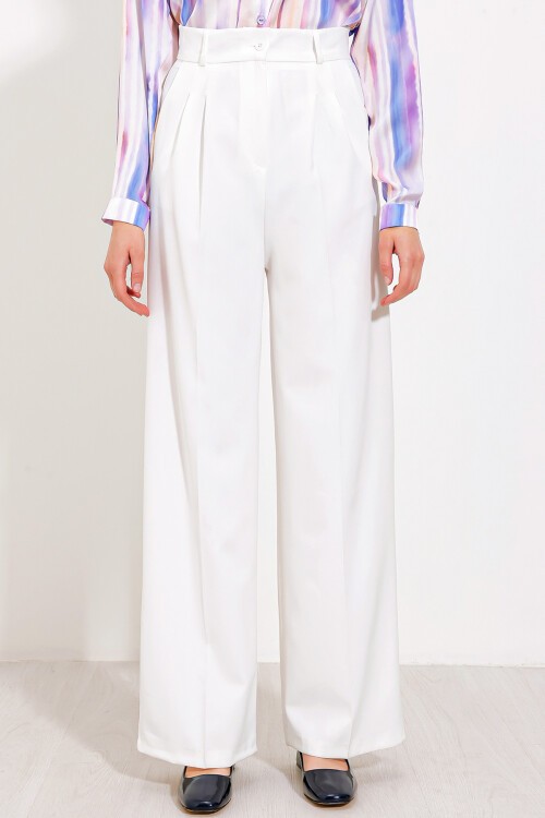 Merterium Kadın Beyaz Bol Paça Kumaş Pantolon 6647