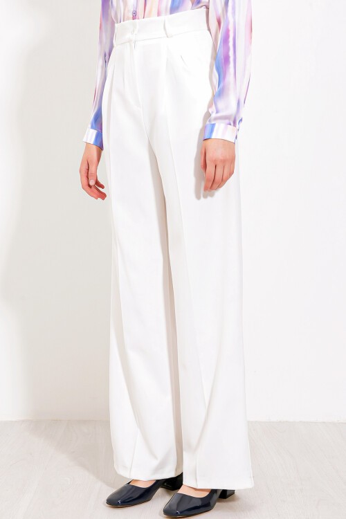 Merterium Kadın Beyaz Bol Paça Kumaş Pantolon 6647