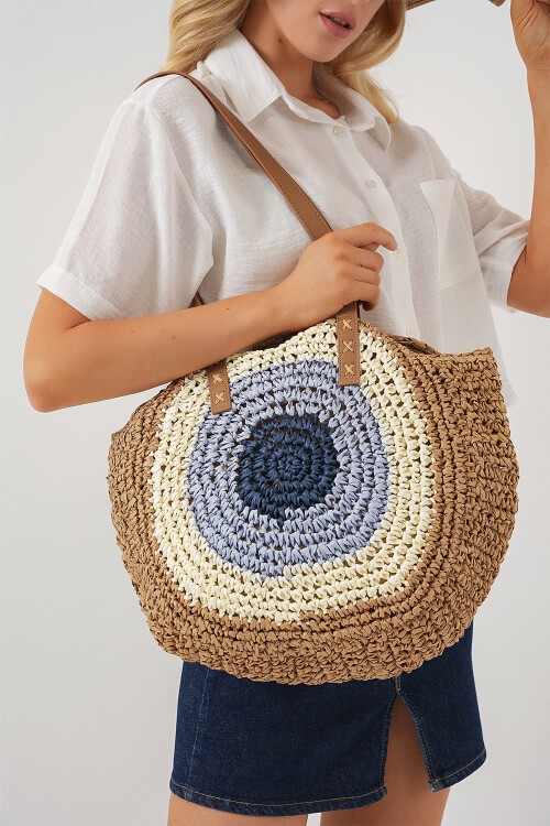Merterium Kadın Desenli Yuvarlak Hasır Çanta 010191 - Bej