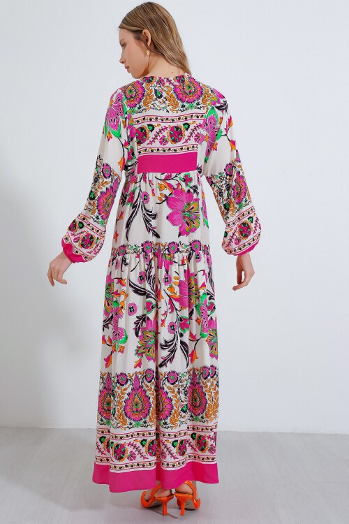 Merterium Kadın Fuşya Krem Desenli Viskon Tesettür Elbise 2423