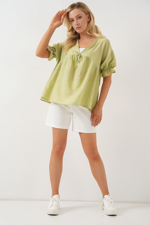 Merterium Kadın Önü Bağcıklı Kısa Kol Bluz 962 - E.Yeşil