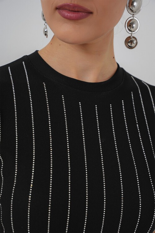 Merterium Kadın Sıfır Kol Taşlı Bluz 931 - Siyah