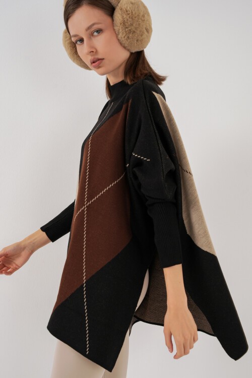 15783 Yırtmaçlı Panço Kazak - C.Siyah