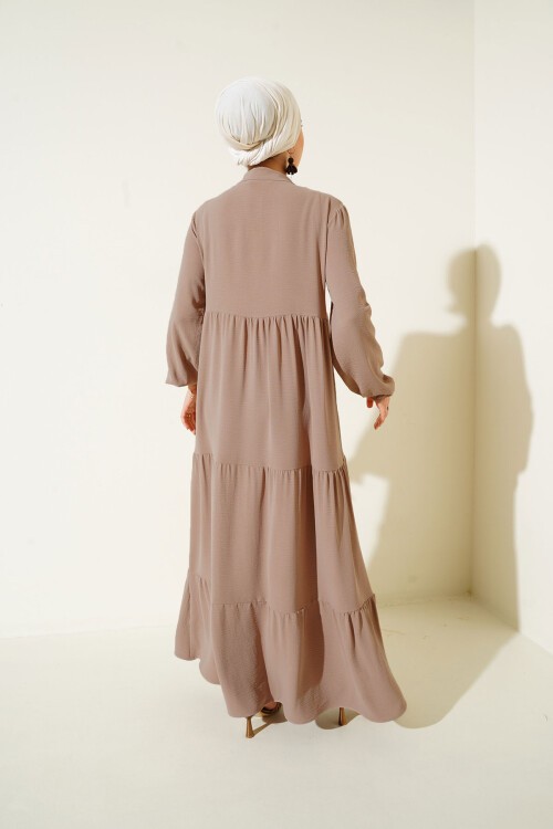 1627 Yaka Bağcıklı Tesettür Elbise - Y.Bej
